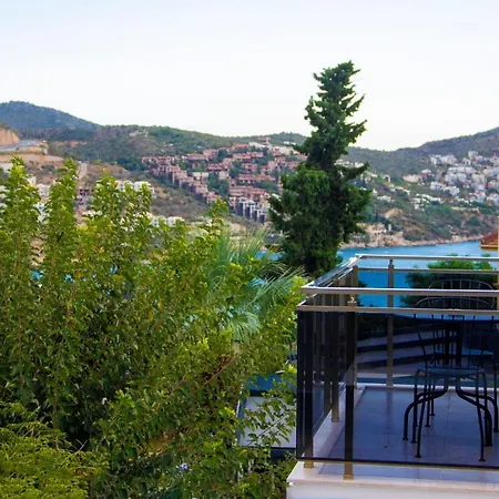 Kaya Apartment